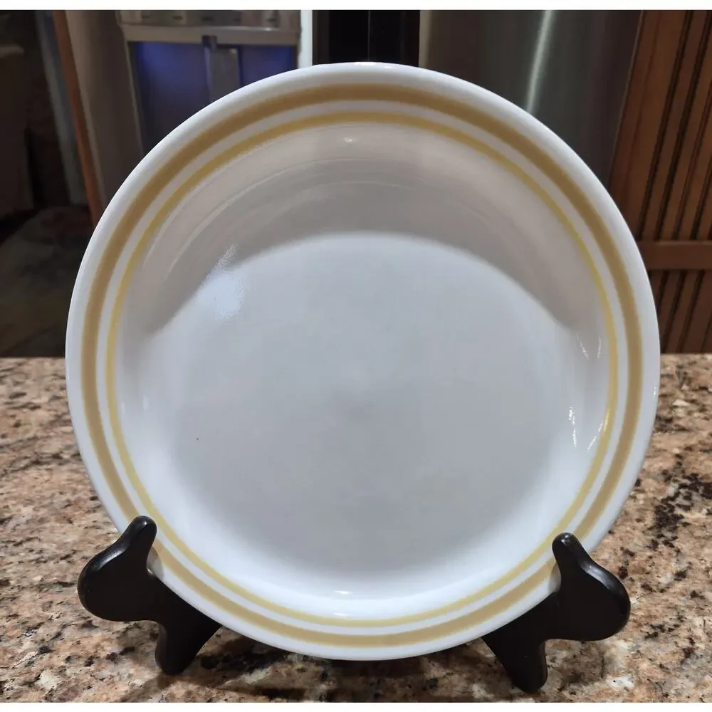 Corelle Citrus Dinnerware (2 Rimmed Bowls & 1 Luncheon Plate) Yellow